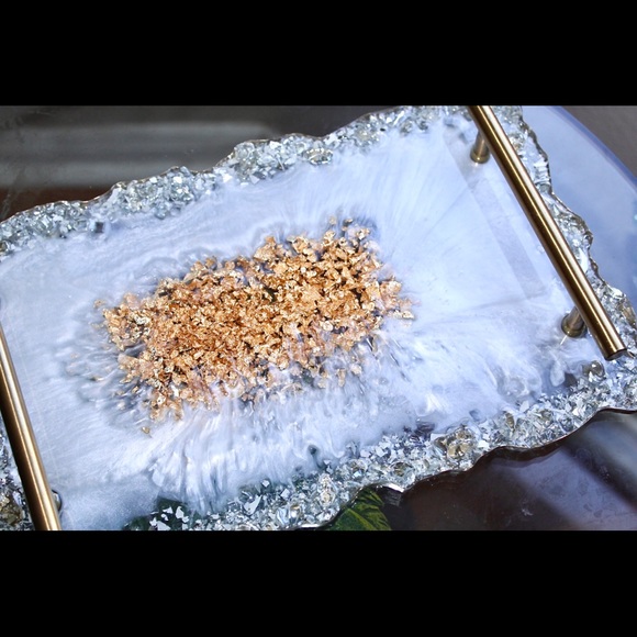 Handmade White Resin Tray With Handles Gold Flakes And Glass - Picture 4 of 8